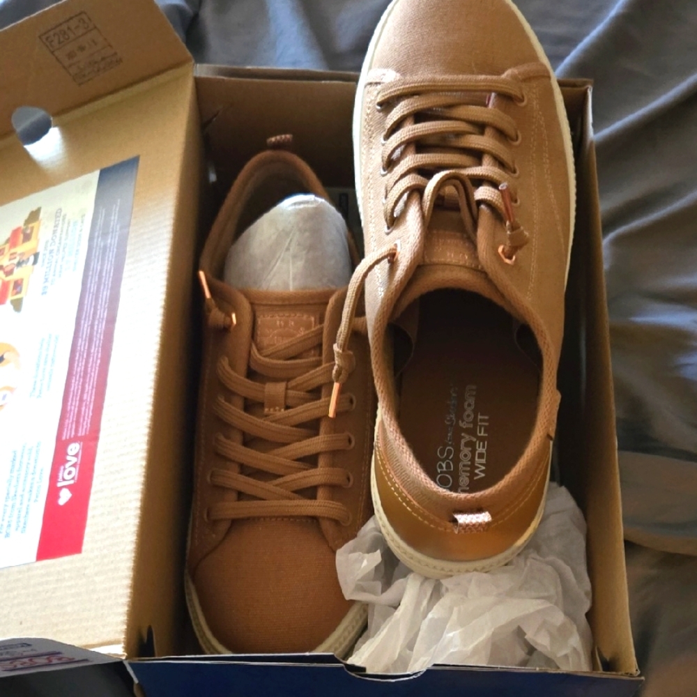 Womens Suze 9.5  Skechers Bon Copa